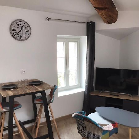 Le Petit Sault - Super Studio Refait A Neuf Proche Des Commerces Naionaln3 Royat Kültér fotó
